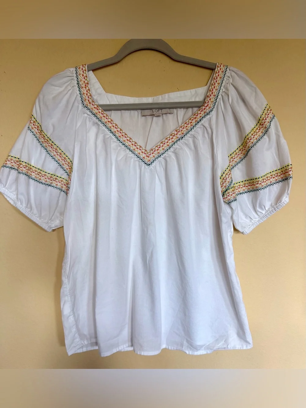 LOFT Embroidered Sweetheart Neck Blouse size medium